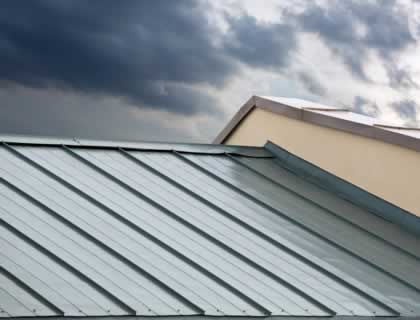 Rénovation et réparation toiture en zinc dans les Yvelines 78